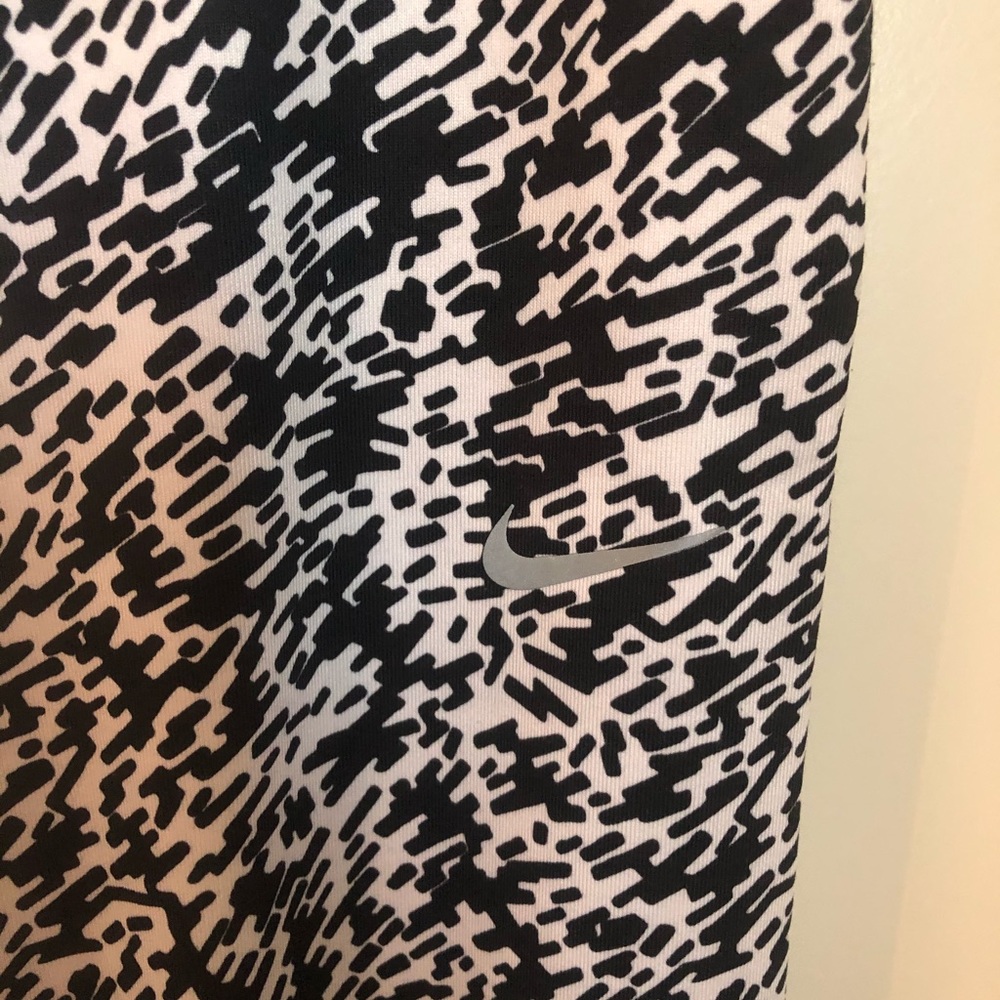 Nike crop running leggings